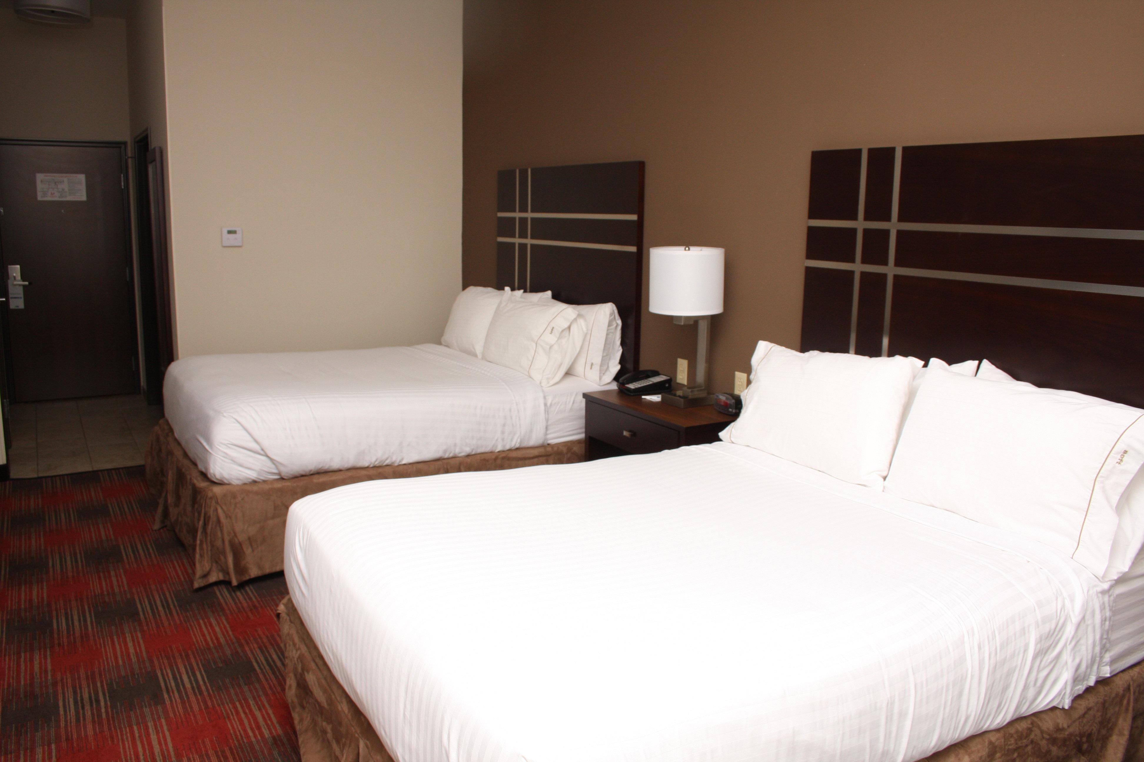 Holiday Inn Express & Suites Cumberland - La Vale By Ihg Luaran gambar
