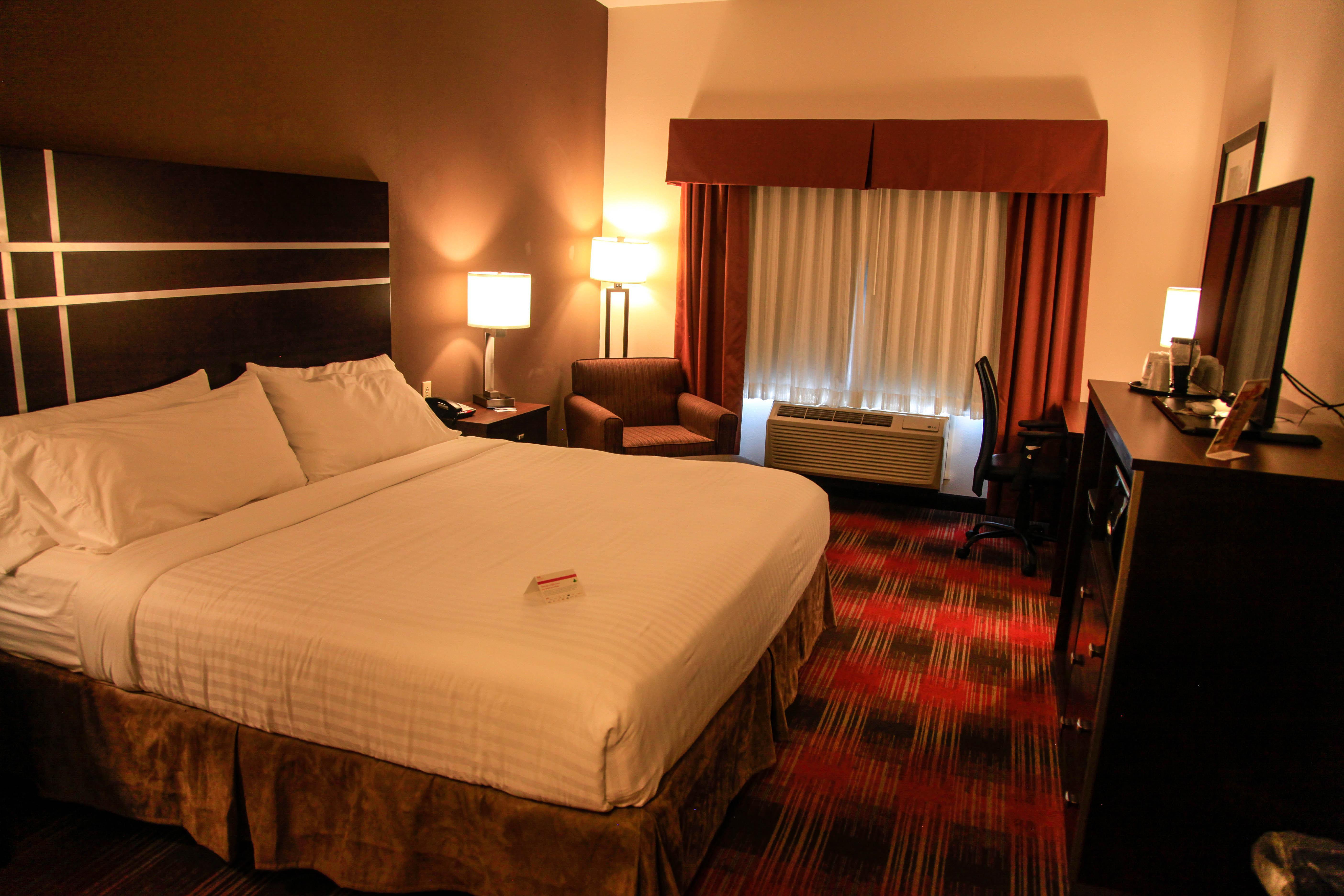 Holiday Inn Express & Suites Cumberland - La Vale By Ihg Luaran gambar