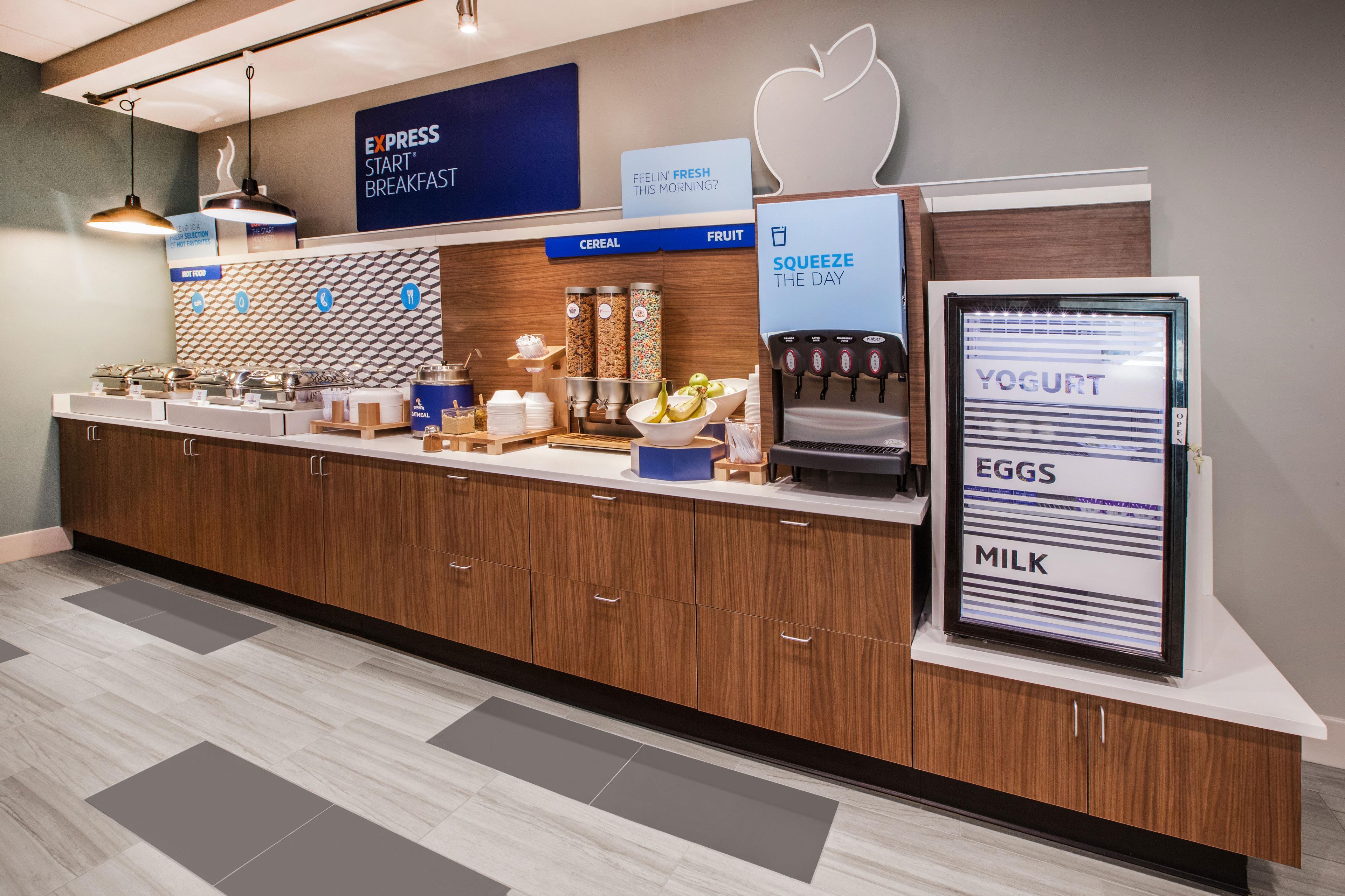 Holiday Inn Express & Suites Cumberland - La Vale By Ihg Luaran gambar